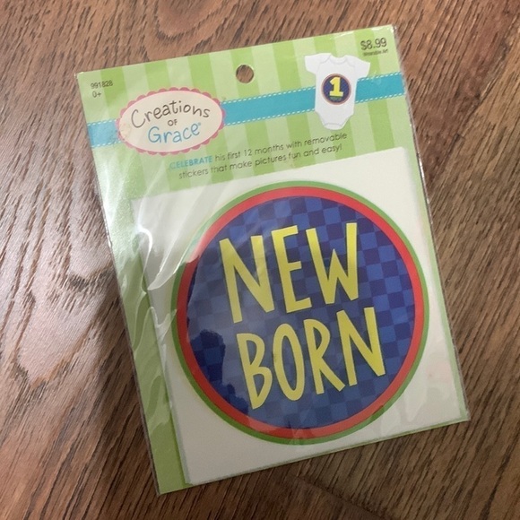 First 12 month non-toxic stickers - Picture 1 of 3